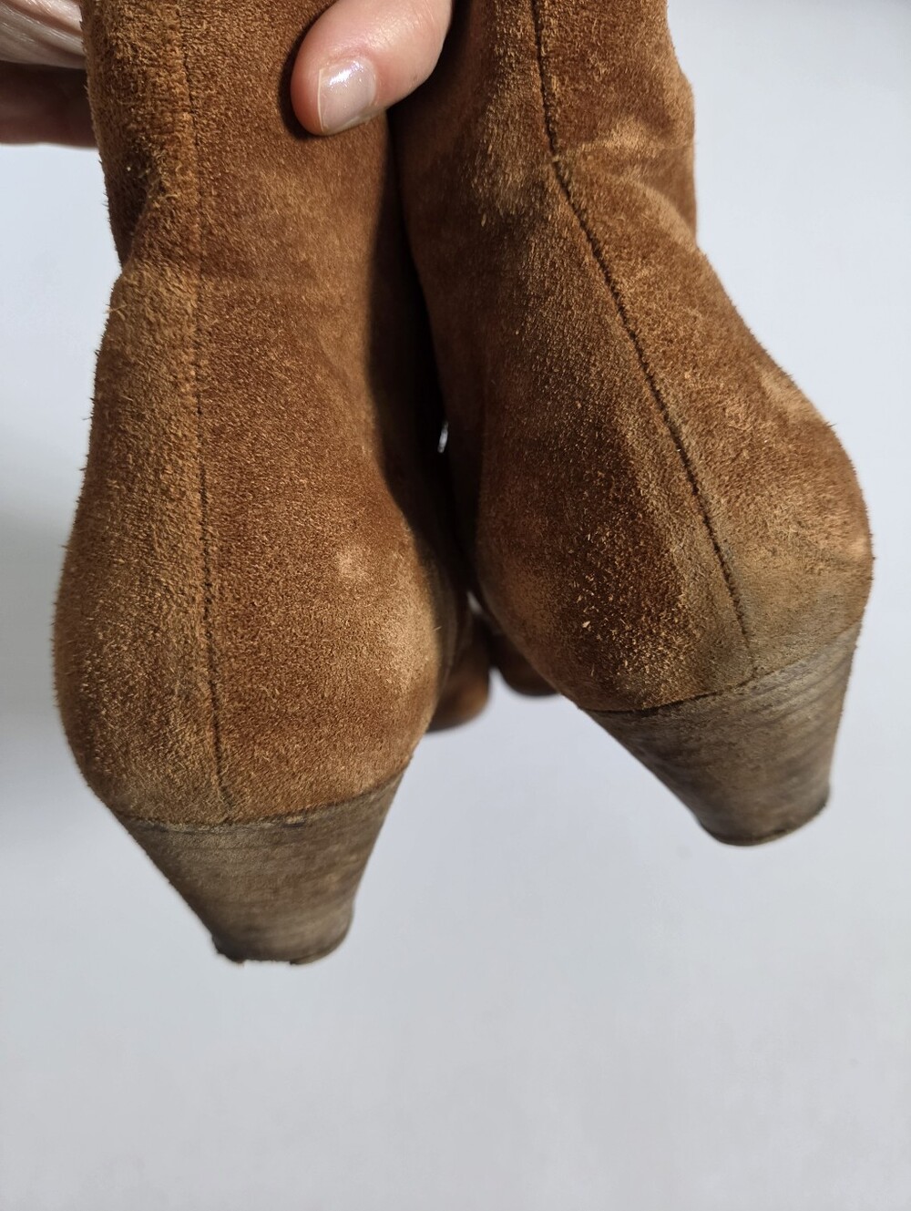 Vince brown suede leather sole low heel pointed toe ankle booties sz 8 - Picture 4 of 8